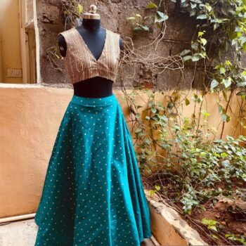 Women’s lehenga set / teens crop top lehenga / Indian crop top skirt / wedding lehenga /sequin lehenga top with silk skirt/voggish
