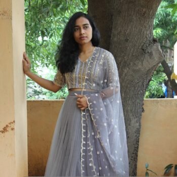 Women’s lehenga set / crop top lehenga / Indian crop top skirt / wedding lehenga choli / lehenga skirt with dupatta /voggish