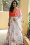 Women’s lehenga set / crop top lehenga / Indian crop top skirt USA / wedding lehenga choli USA / lehenga skirt with dupatta /voggish