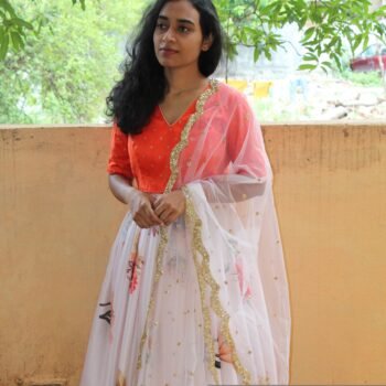 Women’s lehenga set / crop top lehenga / Indian crop top skirt / wedding lehenga choli / lehenga skirt with dupatta /voggish