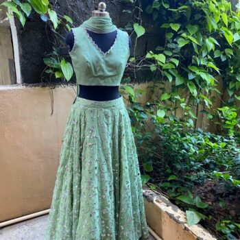 Women’s lehenga Set / mehendi crop top lehenga / Indian crop top skirt / wedding lehenga choli / lehenga skirt with dupatta /voggish