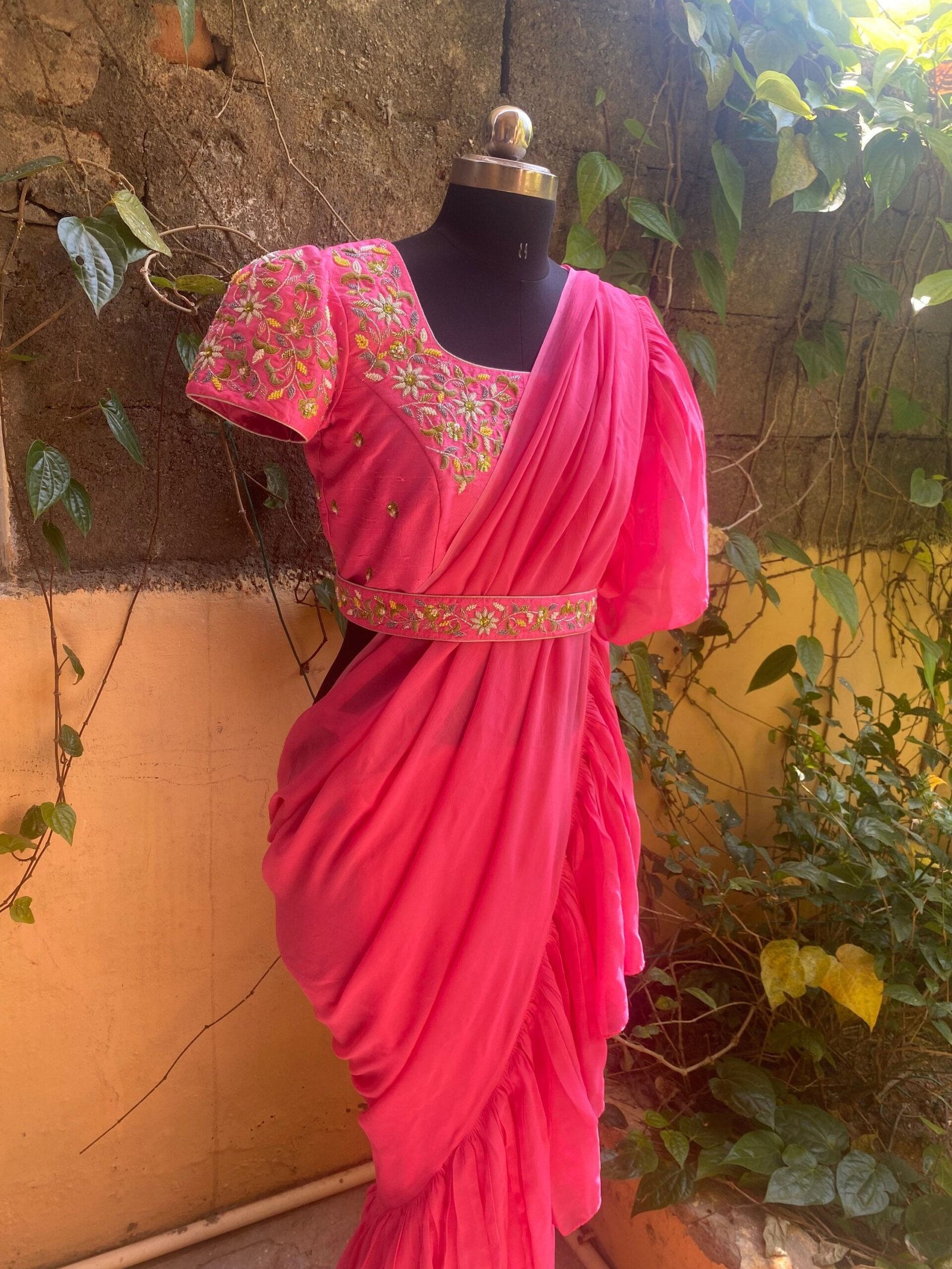Ruffle saree with blouse/ pink ruffle saree with stitched blouse/ saree belt with blouse / silk ruffle saree / saree with belt / belt sari