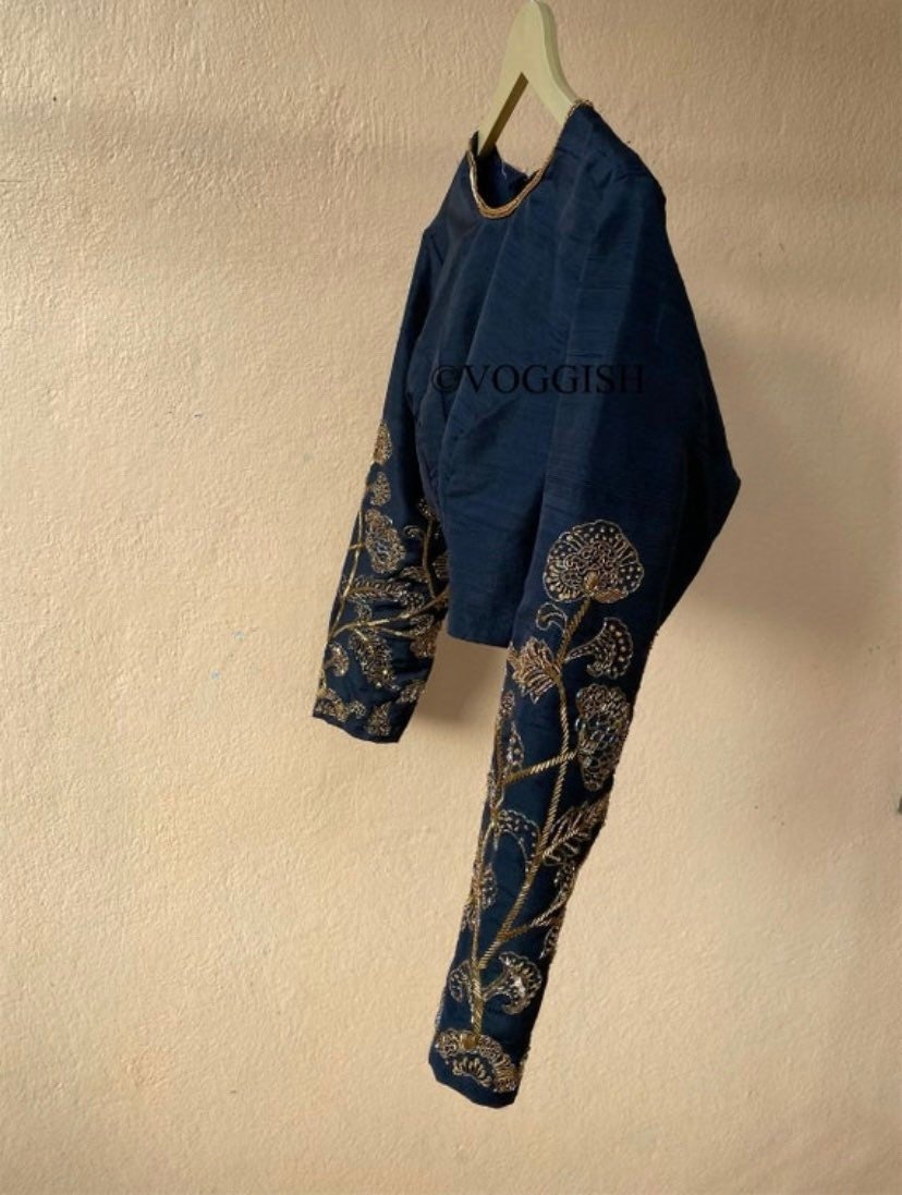Pure handloom Maheshwari silk cotton saree/ sari with hand embroidered raw silk blouse / cotton silk saree with designer blouse /black saree