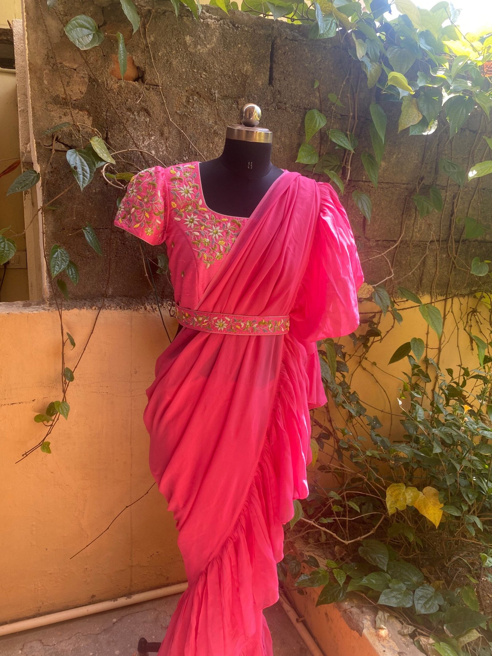 Ruffle saree with blouse/ pink ruffle saree with stitched blouse/ saree belt with blouse / silk ruffle saree / saree with belt / belt sari
