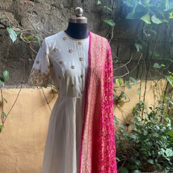 Hand embroidered Anarkali with banarasi handloom  dupatta / anarkali suit set / anarkali dupatta  / Indian dresses/ voggish