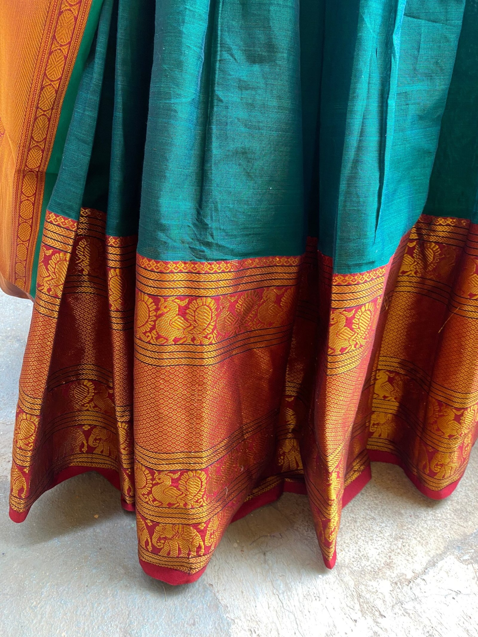 Wedding lehenga choli/ langa voni with dupatta /teen lehenga/ narayanpet lehenga/ Indian half saree/juniors lehenga/ voggish