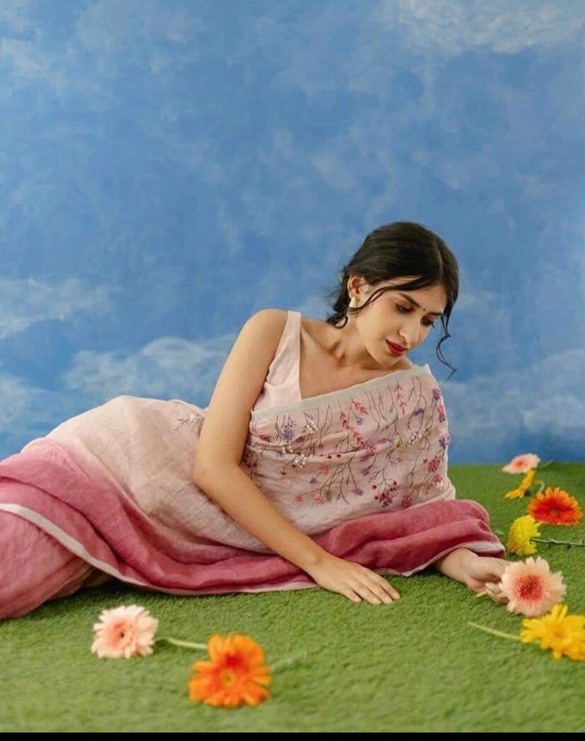 Pure linen saree with hand embroidered blouse / linen saree USA / saree with blouse set / soft saree / embroidered linen saree / sarees USA