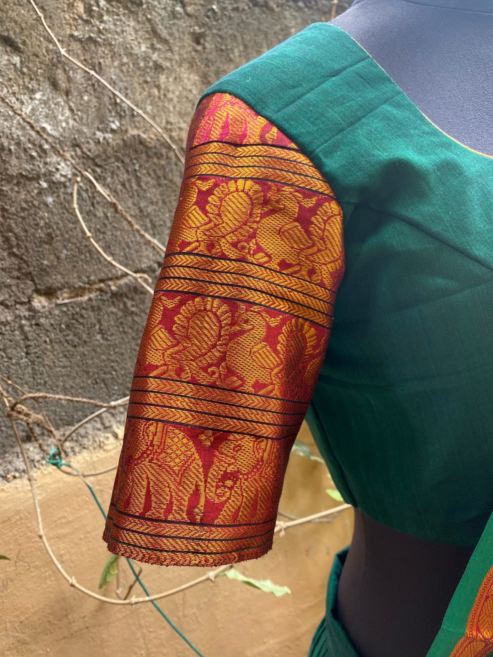 Wedding lehenga choli/ langa voni with dupatta /teen lehenga/ narayanpet lehenga/ Indian half saree/juniors lehenga/ voggish