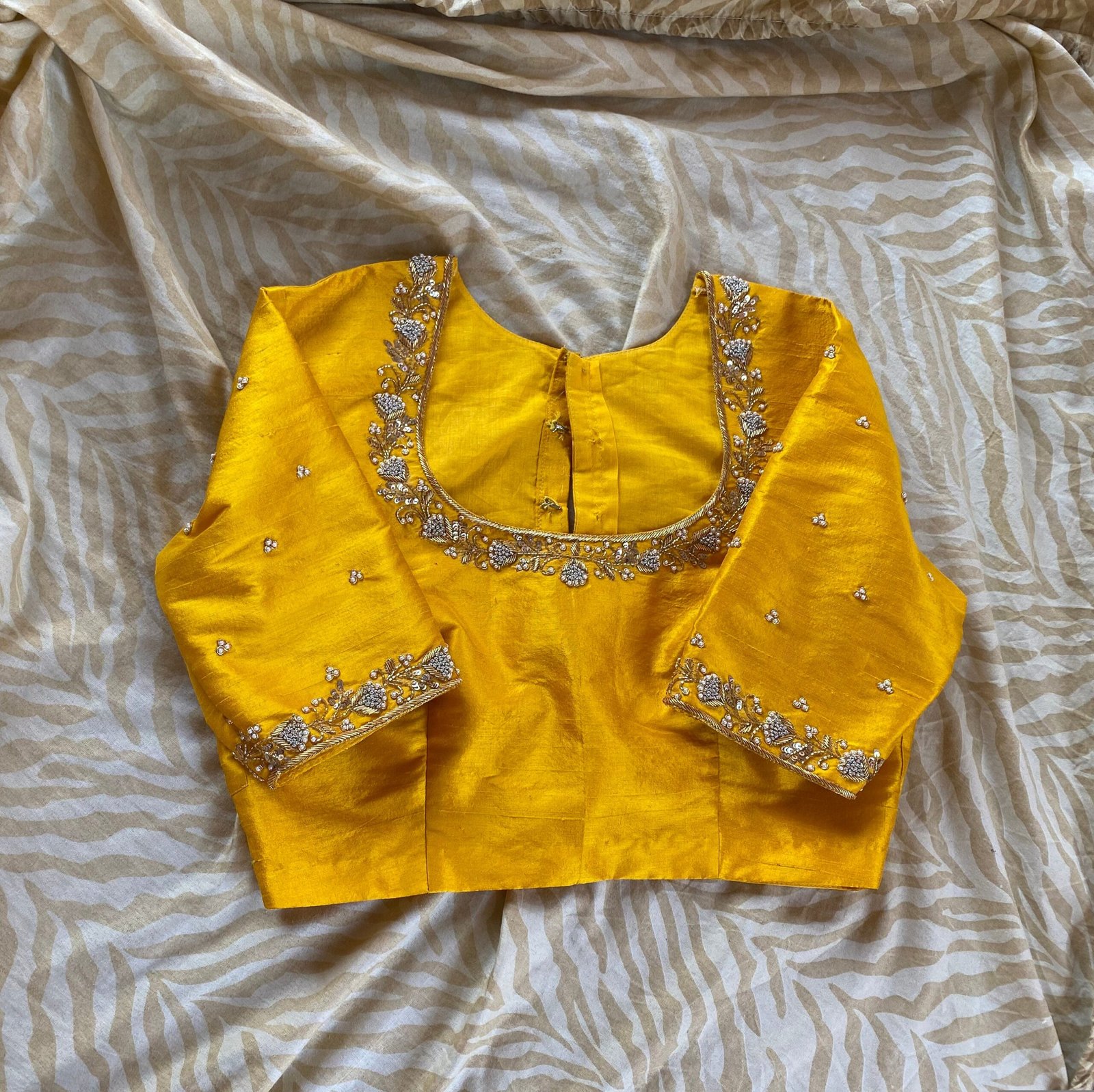 pure silk hand embroidery blouse / saree maggam yellow blouse /yellow blouse/ hand embroidered blouse / ready made blouse zardosi/voggish