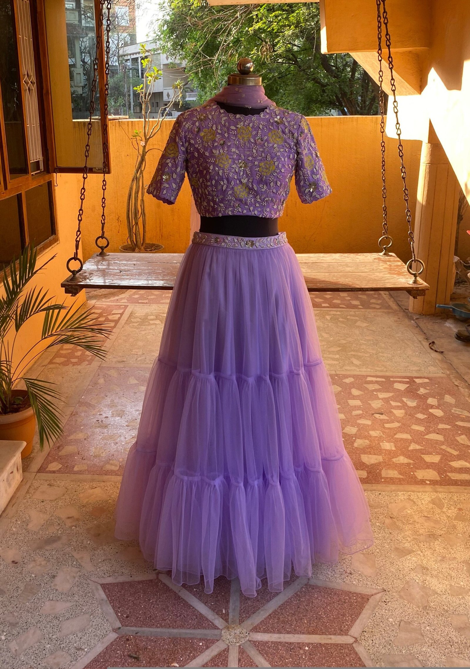Women’s lehenga set / crop top lehenga / Indian crop top skirt USA / wedding lehenga USA /tulle silk skirt/voggish