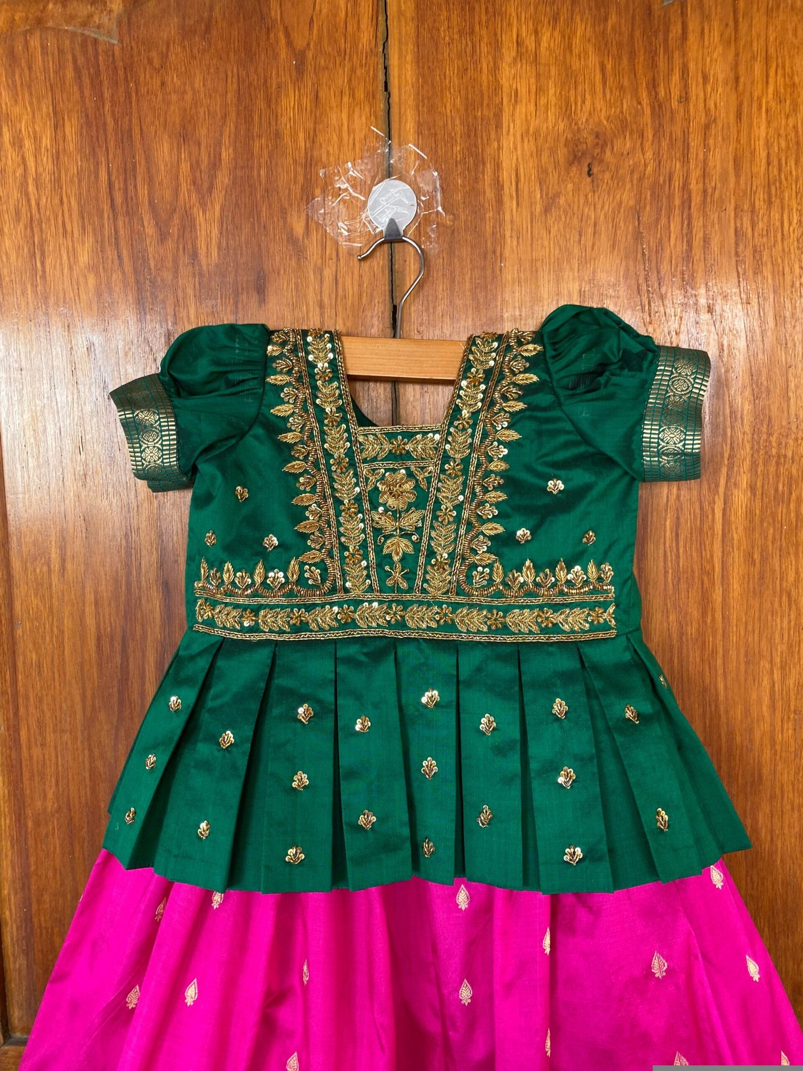 Kids kanjeevaram lehenga set / kids pattu skirt set/ indian kids langa set / Girls indian lehenga choli / indian kids girls pattu pavadai