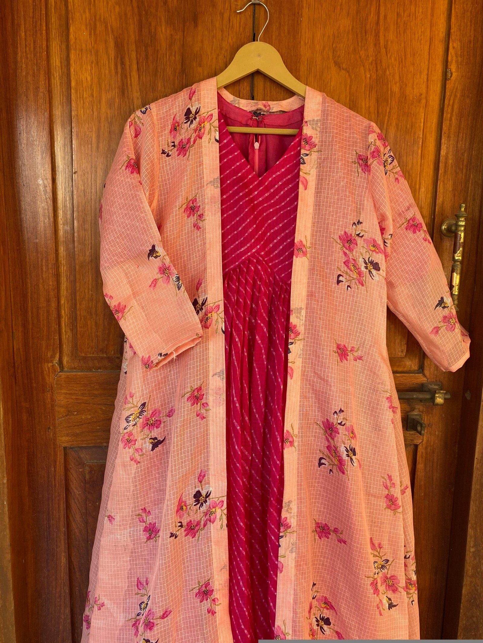 Pink lehriya Anarkali with floral long jacket / anarkali suit set / anarkali dupatta USA / Indian dresses/kurta with floral jacket shrug