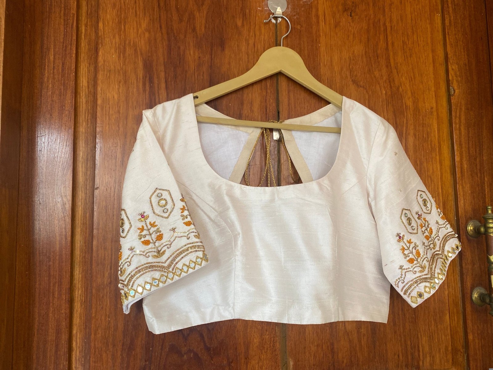 pure silk hand embroidery blouse/cream maggam blouse/raw silk zardosi blouse/hand embroidered blouse/whitehand embroidery ready made blouse
