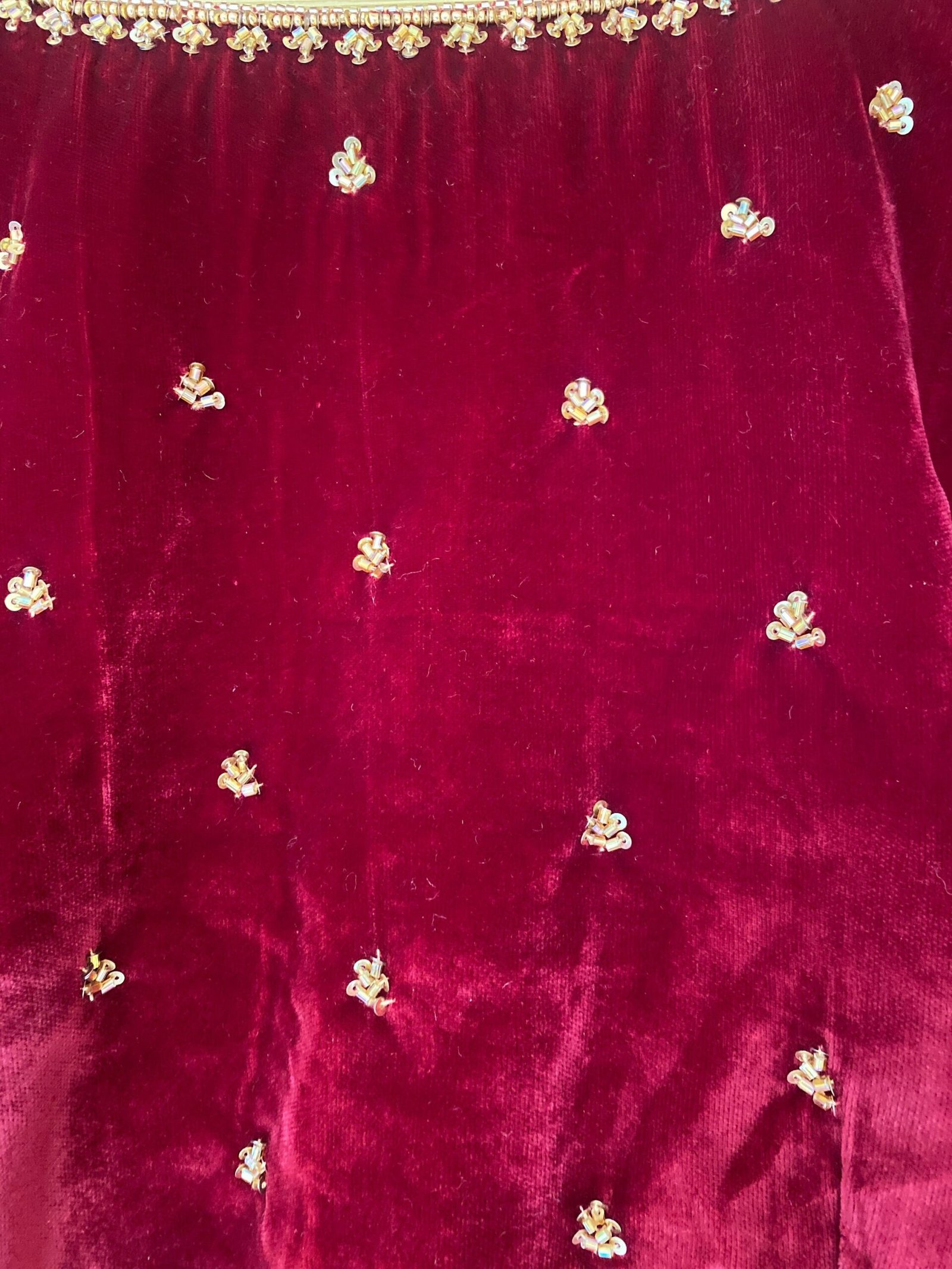 Red velvet ready made saree blouse USA / burgundy red crop top/ velvet stitched saree blouse / saree blouse USA / designer maroon red blouse