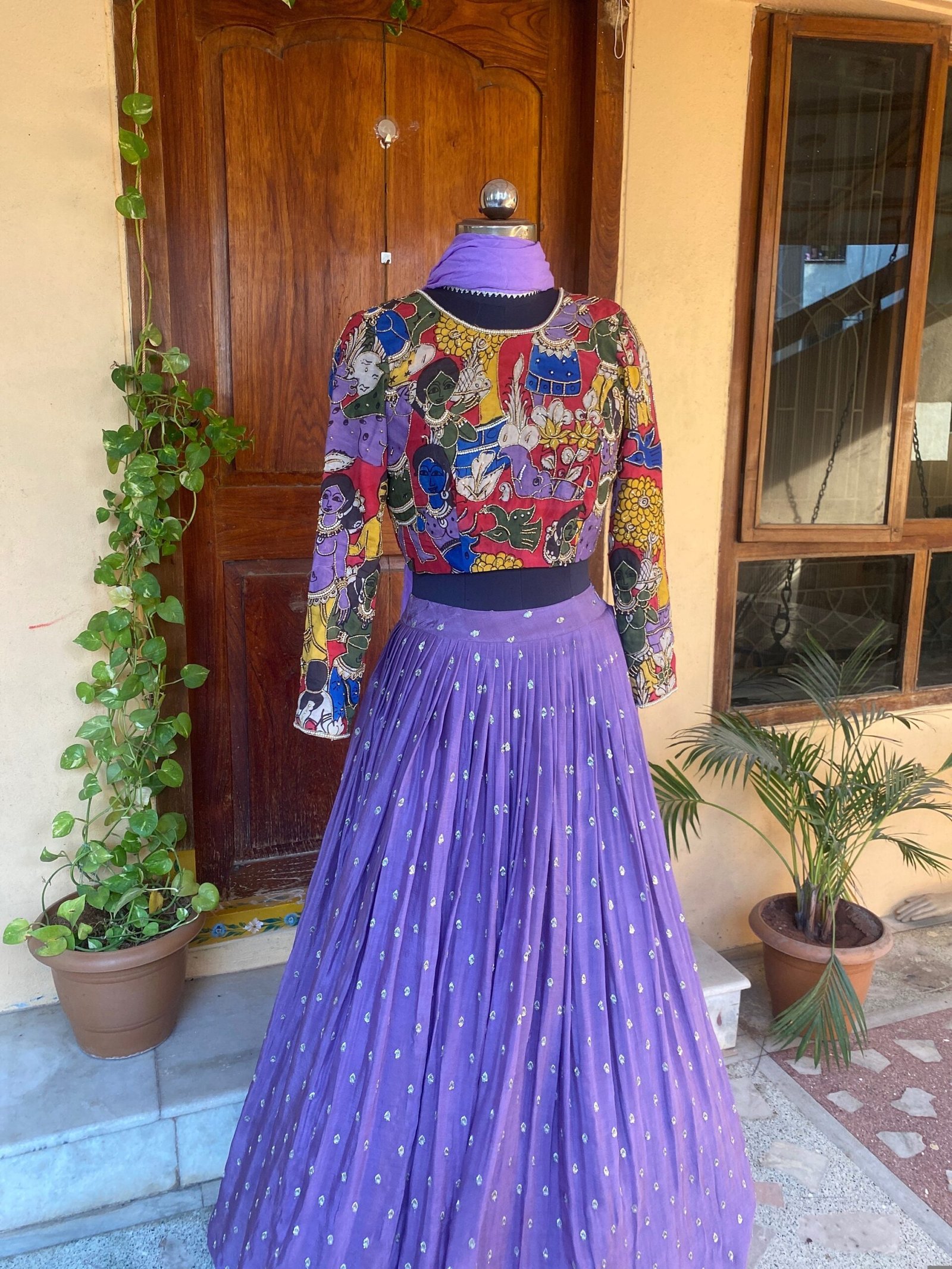 Women’s pure kalamkari lehenga set / crop top lehenga / Hand painted lehenga USA / wedding lehenga USA / kalamkarilehenga choli /voggish usa