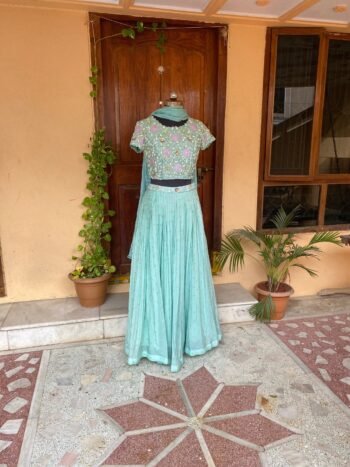 Women’s lehenga set / lavender crop top lehenga / Indian crop top skirt / wedding lehenga /tulle silk skirt/ lehenga choli set
