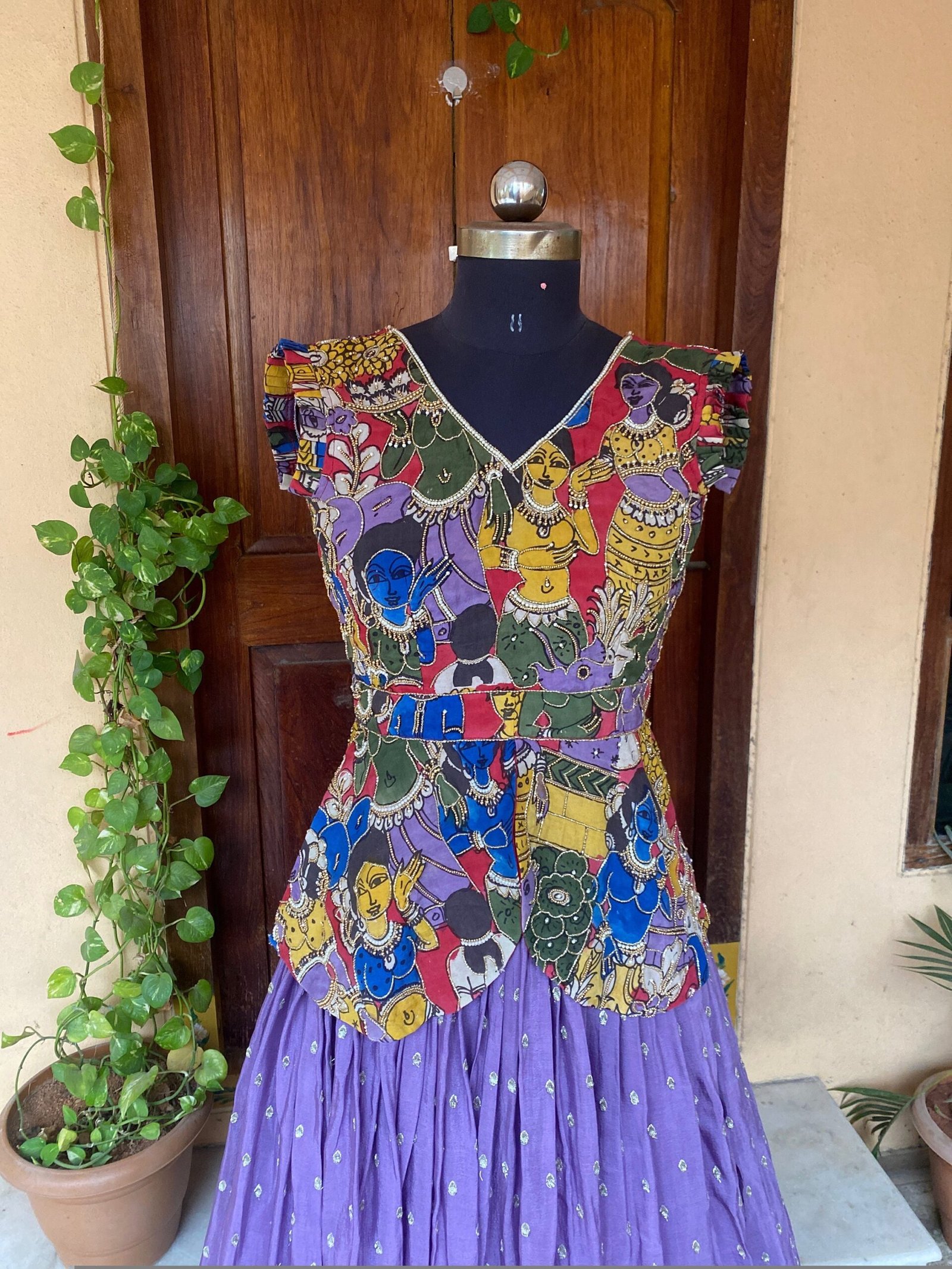 Women’s pure kalamkari lehenga set / crop top lehenga / Hand painted lehenga USA / wedding lehenga USA / kalamkarilehenga choli /voggish usa