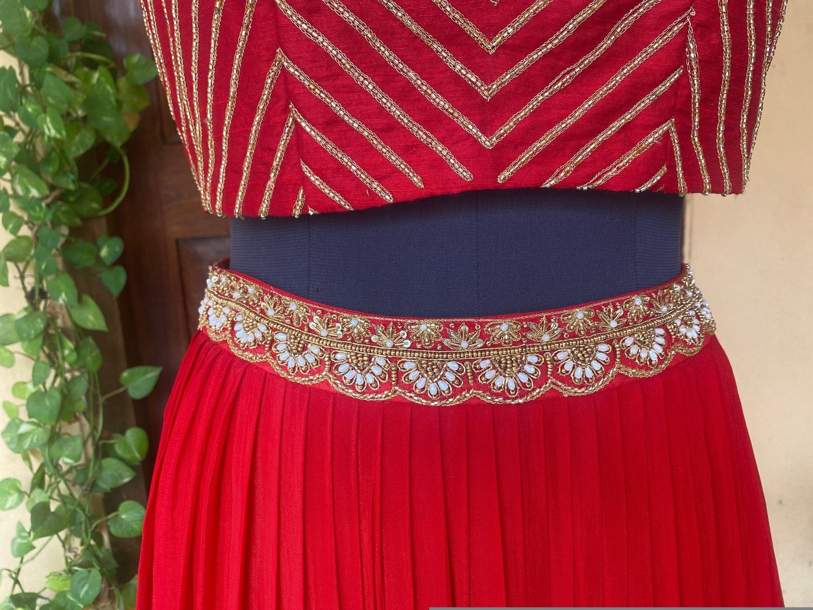 Women’s red lehenga set/teen crop top embroidery lehenga/Red chiffon crop top skirt USA/wedding lehenga USA/lehenga choli /mix and match leh