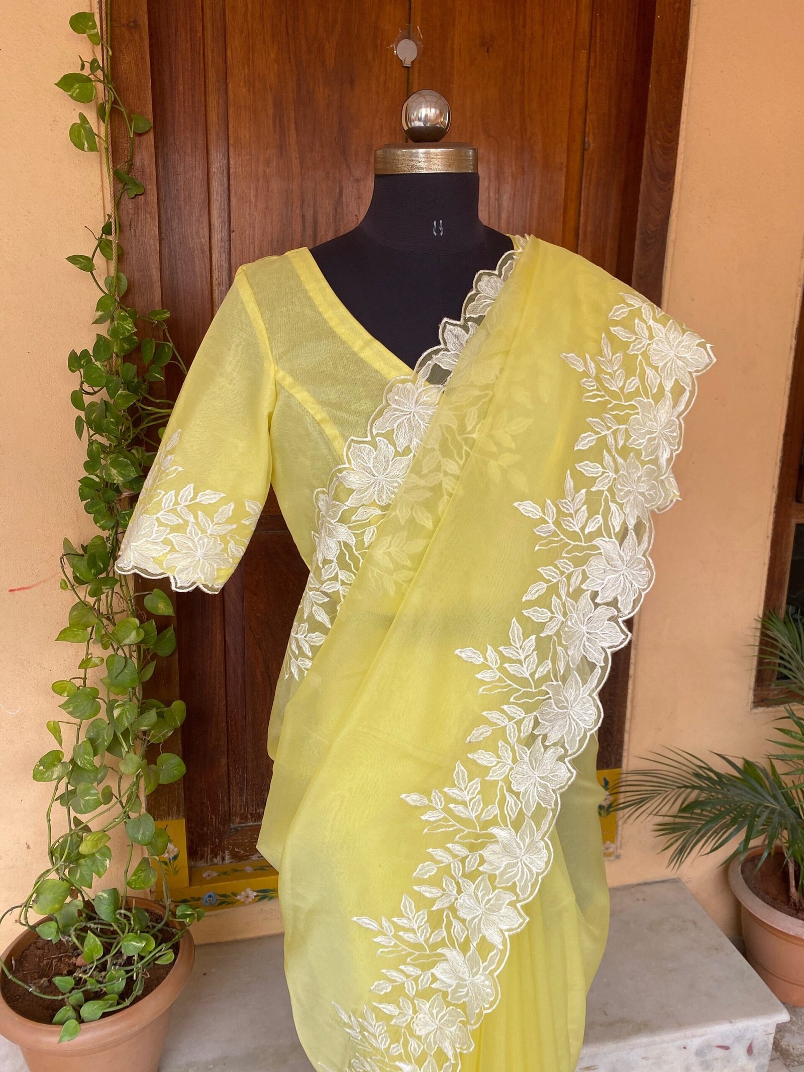 Embroidery yellow organza saree|floral chikan organza silk saree with blouse|yellow silk saree |haldi outfit|sarees USA|organza saree blouse