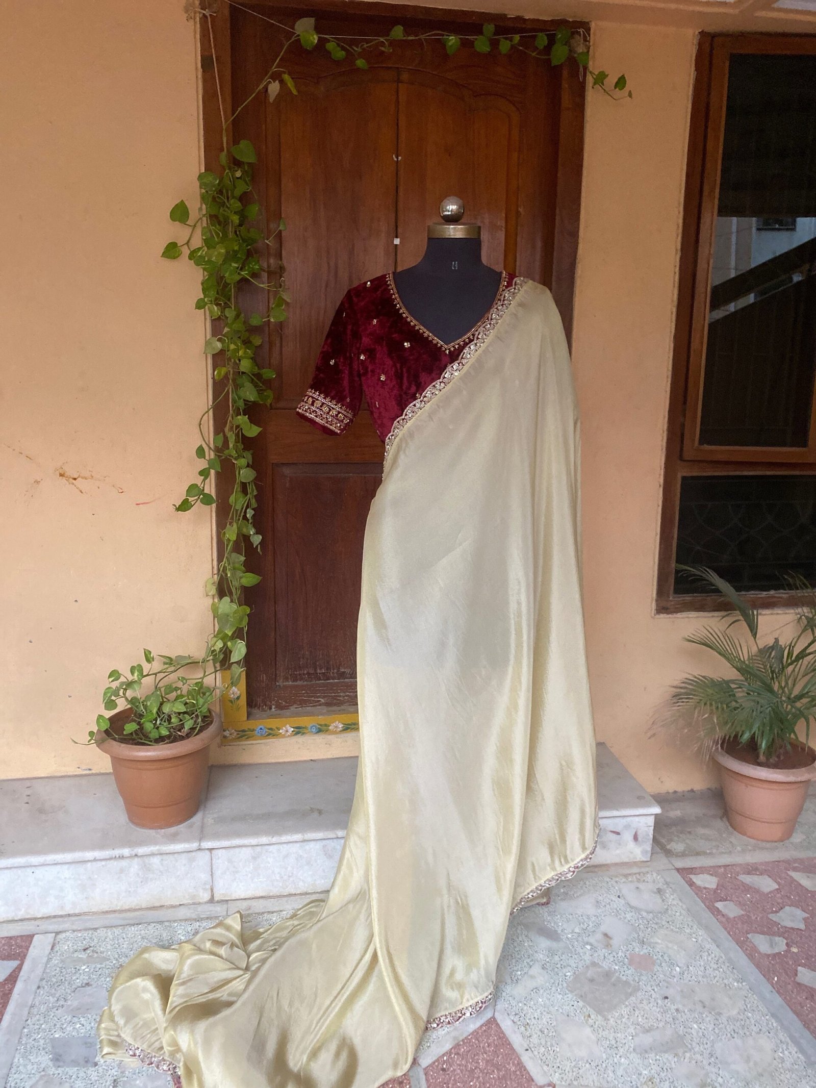 Golden tissue silk saree with Embroidered blouse |tissue saree with readymade blouse | sarees USA |shimmer silk saree |trending silk saree