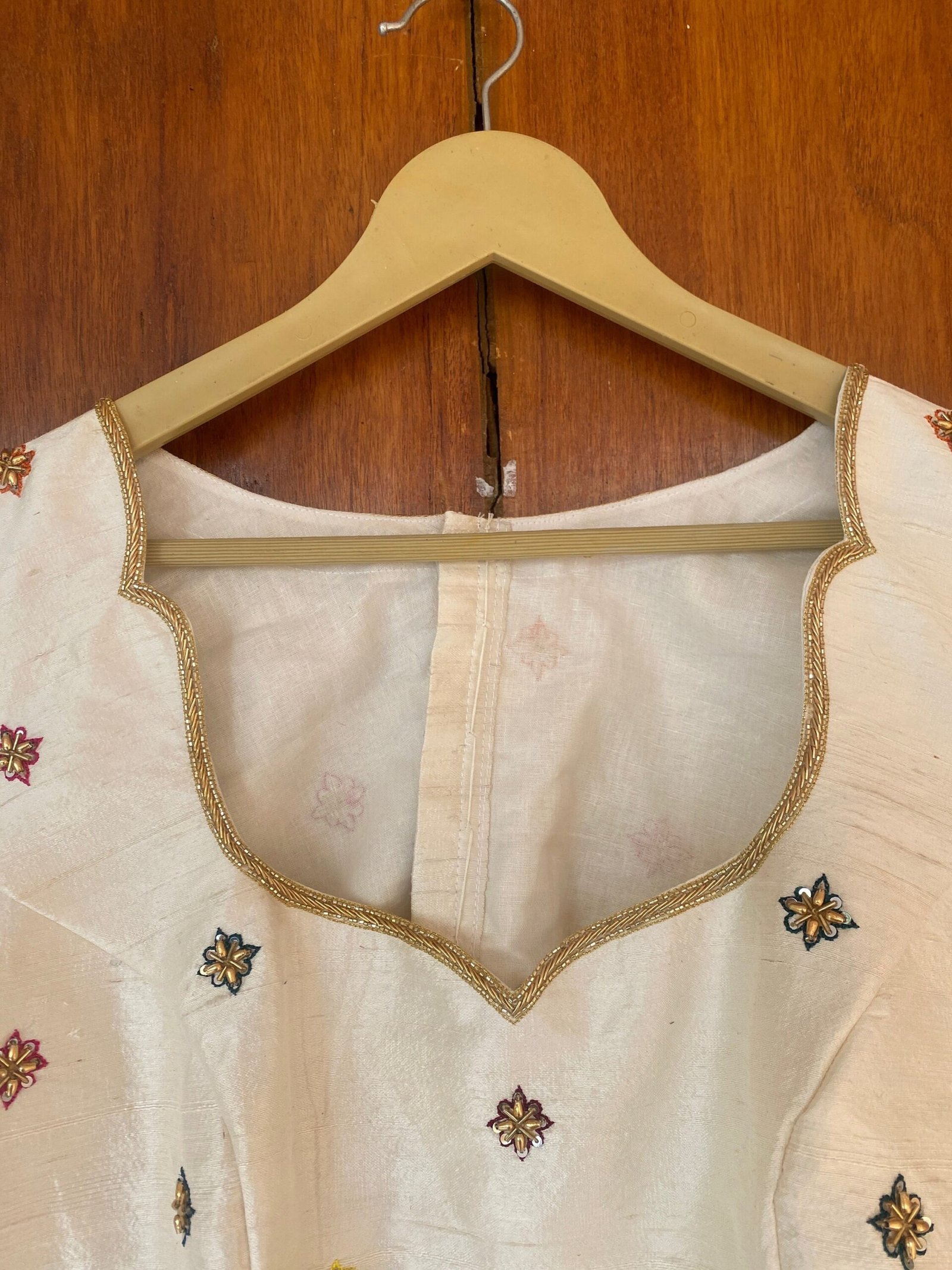 pure silk hand embroidery blouse /cream maggam blouse /raw silk zardosi blouse / multicolor chand embroidered blouse/ ready handmade blouse