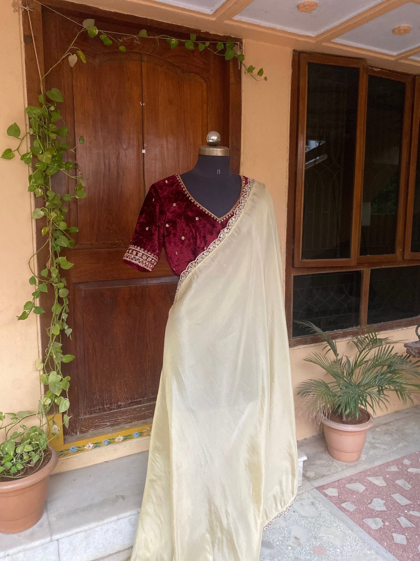 Golden tissue silk saree with Embroidered blouse |tissue saree with readymade blouse | sarees USA |shimmer silk saree |trending silk saree