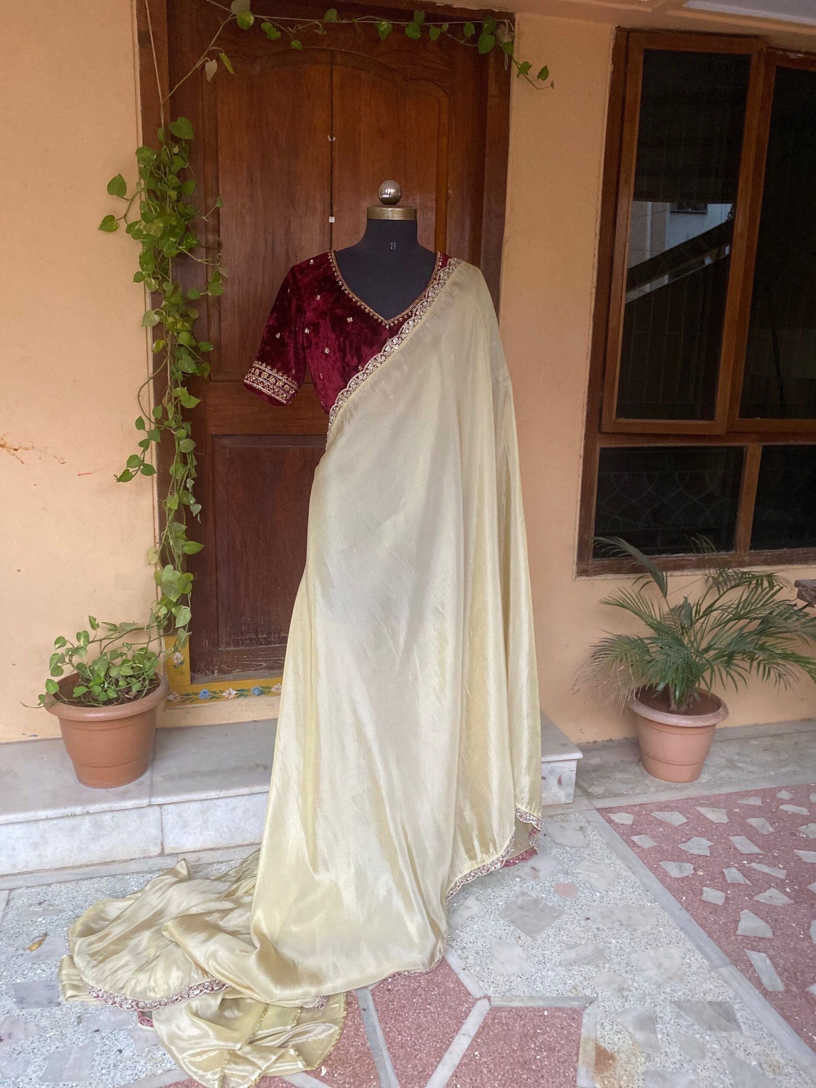 Golden tissue silk saree with Embroidered blouse |tissue saree with readymade blouse | sarees USA |shimmer silk saree |trending silk saree