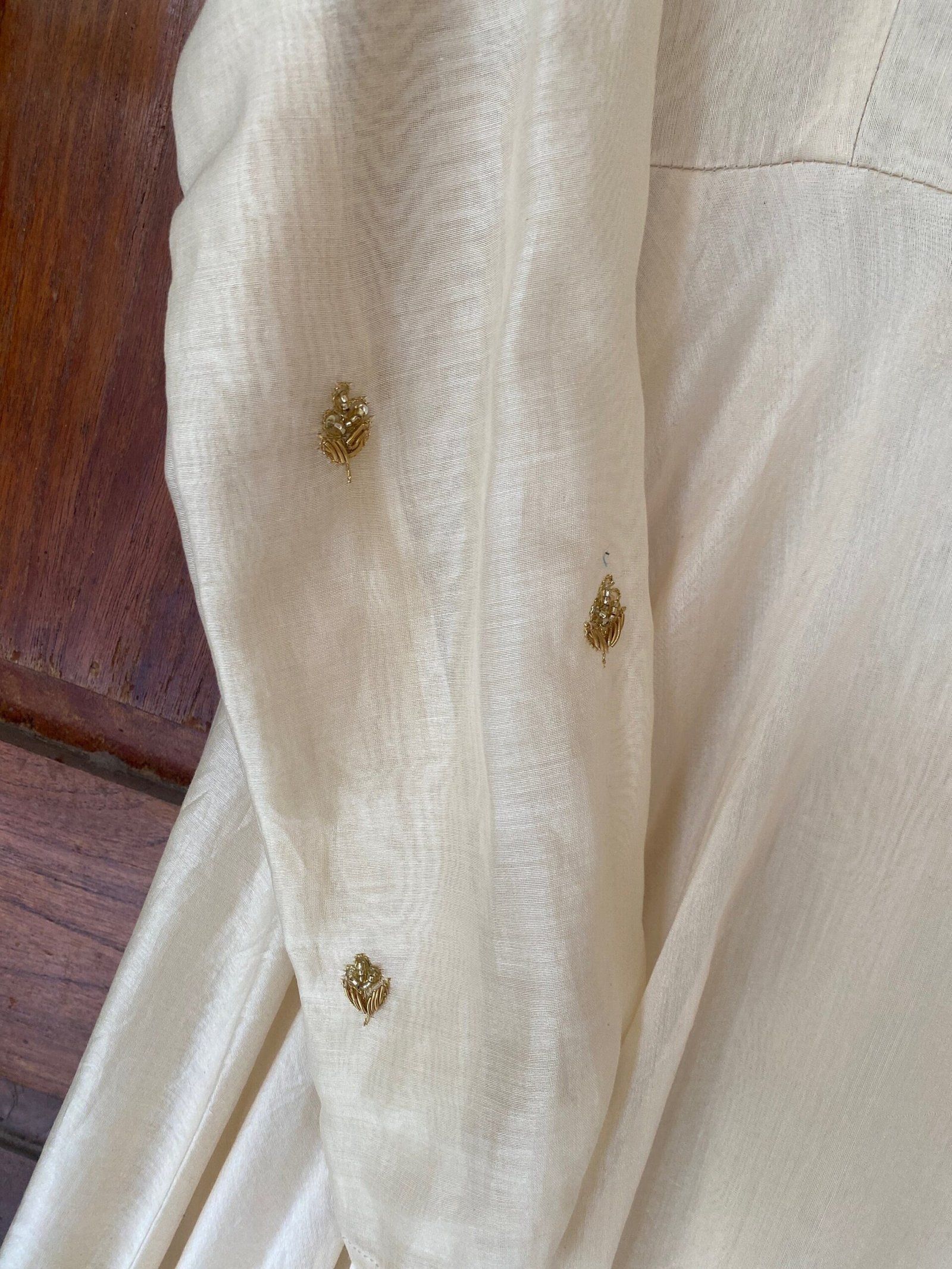 Anarkali usa / maggam anarkali/ pure Raw silk dress with dupatta /Hand embroidery anarkali / voggish / pure silk dress/ cream beige Anarkali