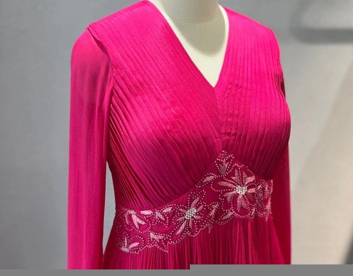 Pink Anarkali suit usa/anarkali kurta full sleeve/pink full sleeve anarkali/full sleeve dress anarkali/Indian dresses/hot pink anarkali usa