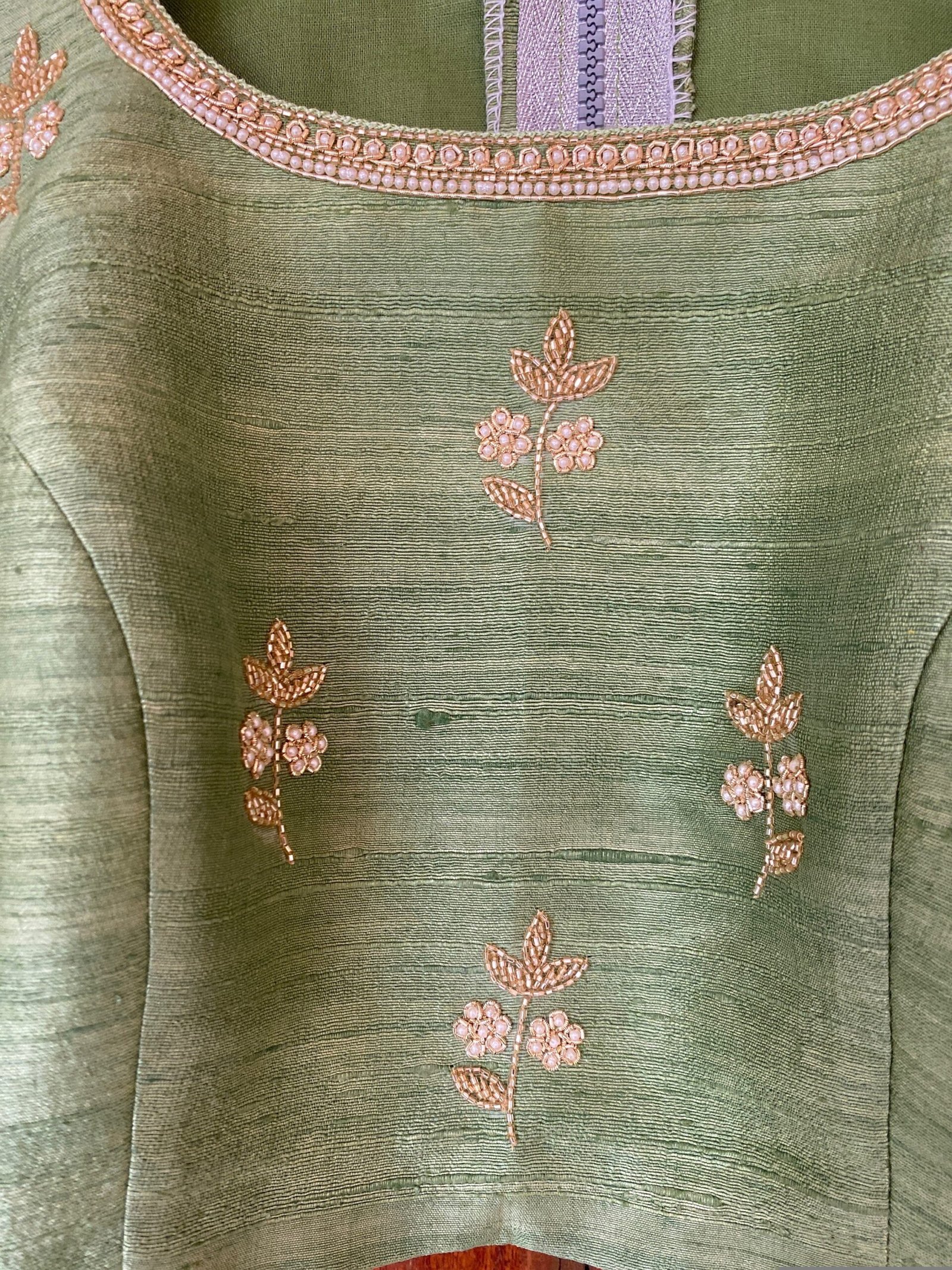 Pure silk hand embroidery blouse/saree maggam blouse /light green saree blouse/hand embroidered blouse/pista green ready made blouse zardosi