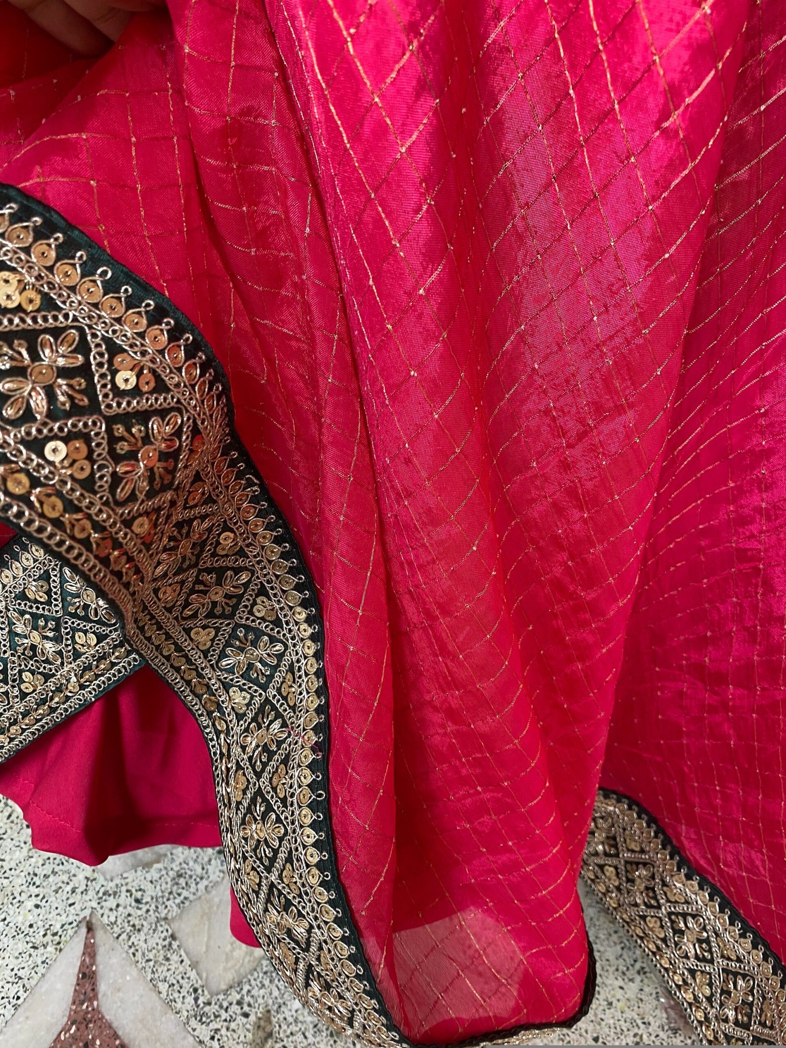 Wedding lehenga choli/crop top lehenga/teen lehenga/ bridal lehenga/ Indian half saree/juniors lehenga/ kids lehenga USA/ voggish