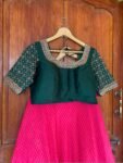 Wedding lehenga choli/crop top lehenga/teen lehenga/ bridal lehenga/ Indian half saree/juniors lehenga/ kids lehenga USA/ voggish