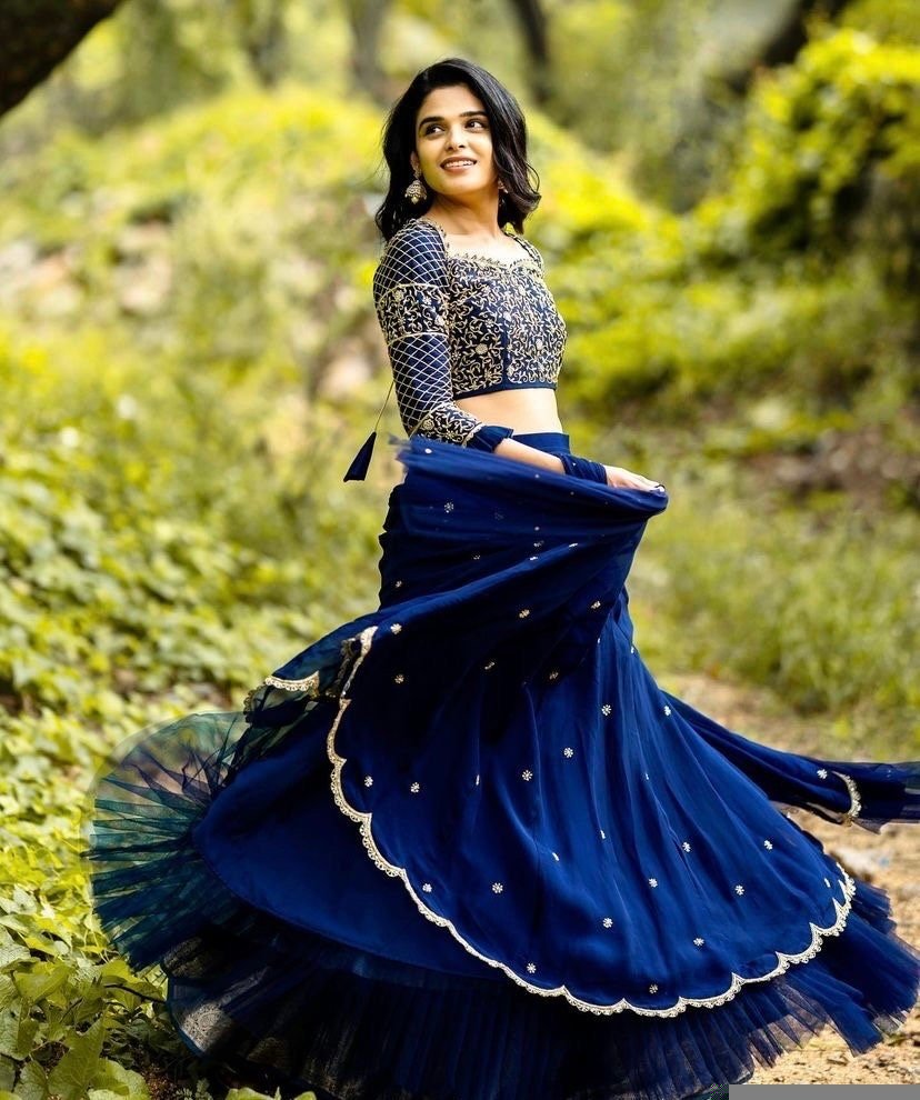 Blue Embroidered Lehenga Choli Set: Indian Wedding Outfit