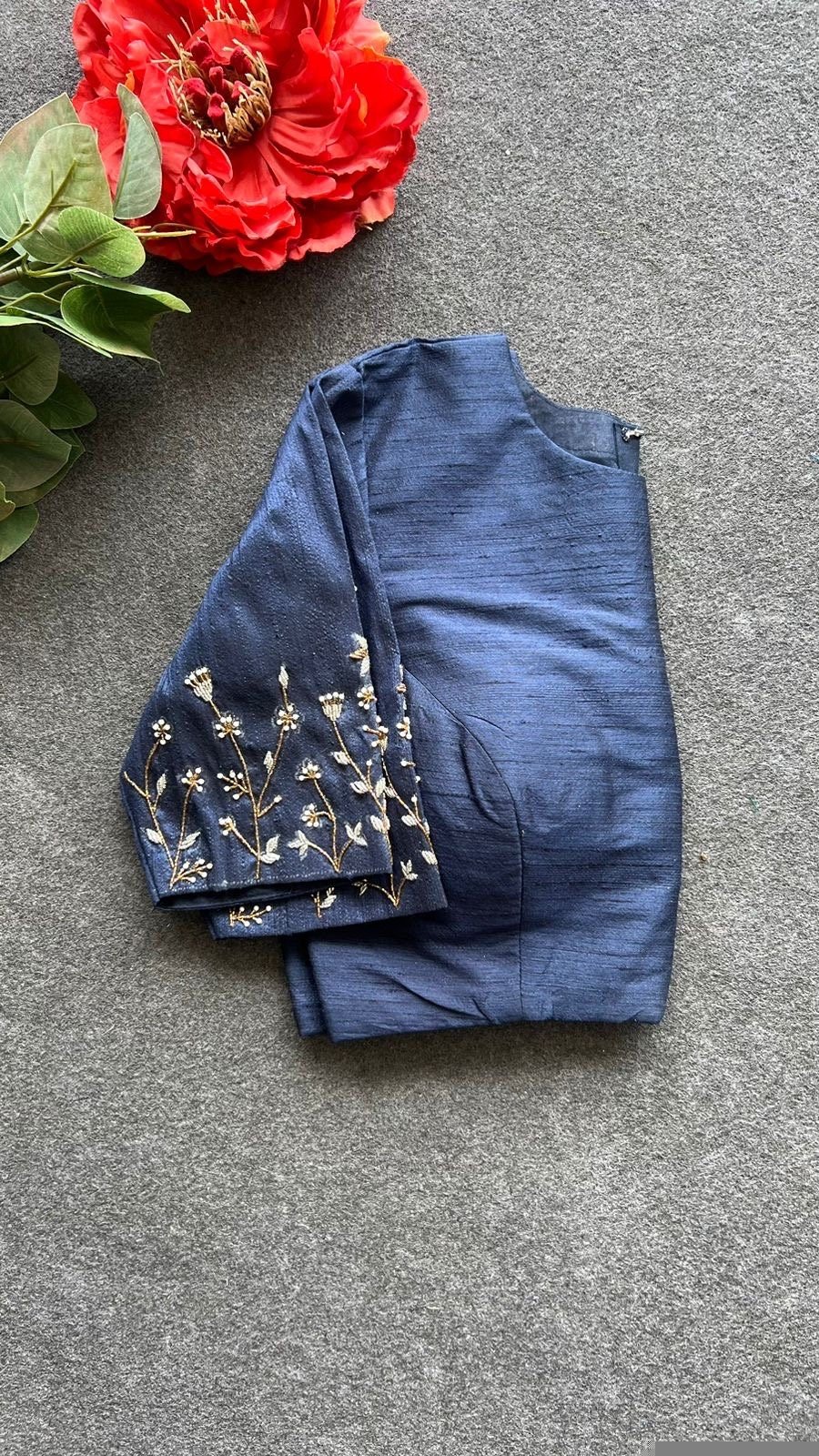 pure silk hand embroidery blouse/saree maggam blouse/zardosi blouse/navy blue hand embroidered moderblouse/blue ready made blouse zardosi