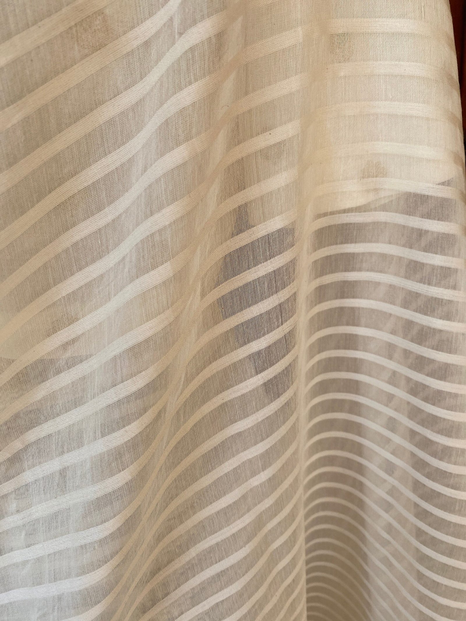 Pure Handloom cream chanderi saree with blouse/high neck readymade blouse/white stripes saree with stitched blouse/Onam saree/Kerala saree
