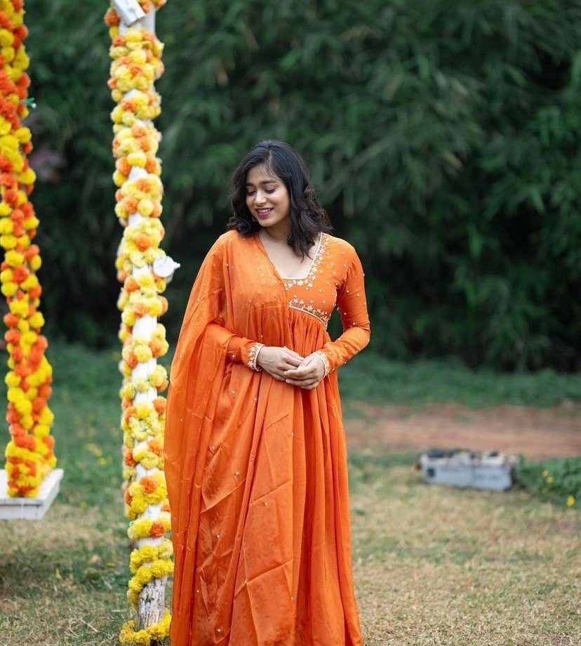 Hand embroidered Anarkali/anarkali suit set/anarkali with dupatta USA/orange kurta with dupatta/orange anarkali dress/orange kurta set usa