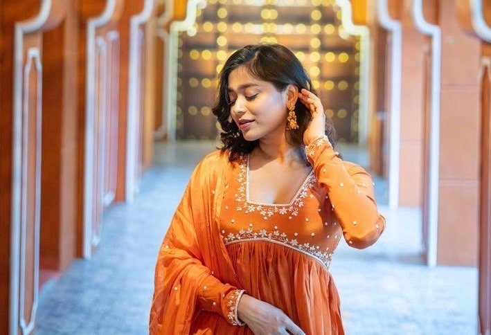 Hand embroidered Anarkali/anarkali suit set/anarkali with dupatta USA/orange kurta with dupatta/orange anarkali dress/orange kurta set usa
