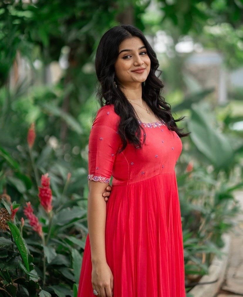 Pinkish red Anarkali suit usa/red anarkali kurta/pinkish red sleeve anarkali/ red dress anarkali/Indian dresses/Indian orange anarkali dres