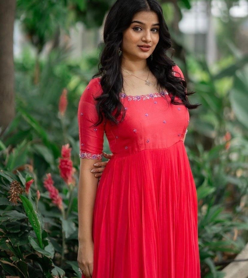Pinkish red Anarkali suit usa/red anarkali kurta/pinkish red sleeve anarkali/ red dress anarkali/Indian dresses/Indian orange anarkali dres