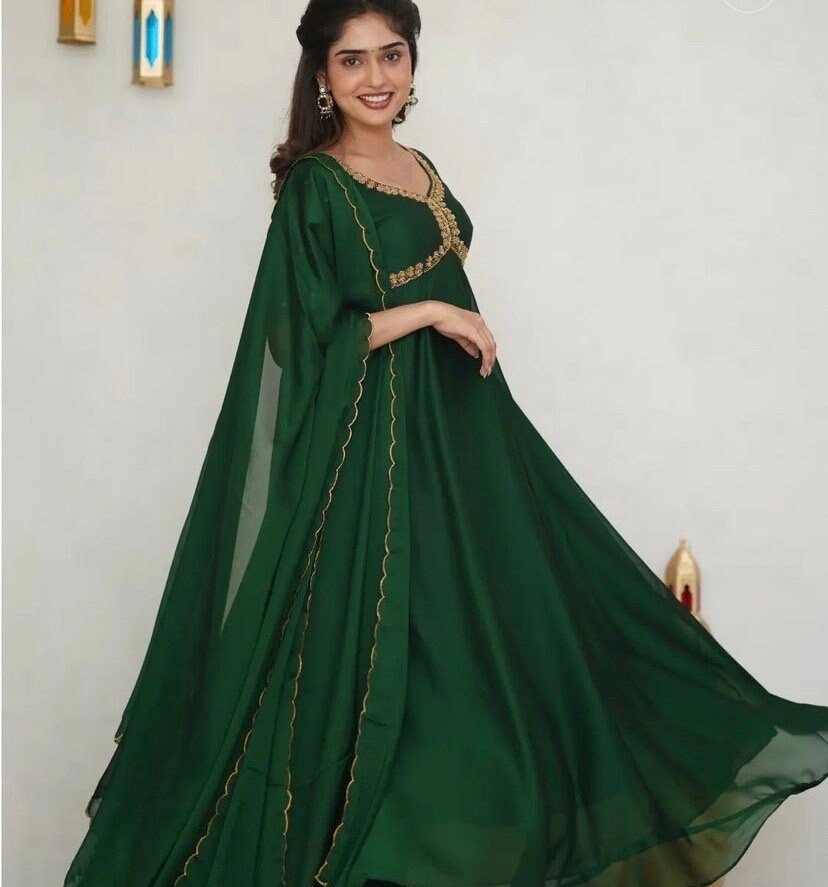 Hand embroidered green Anarkali/festive anarkali suit with dupatta/ green designer anarkali gown USA/green anarkali/Zardosi hand work dress