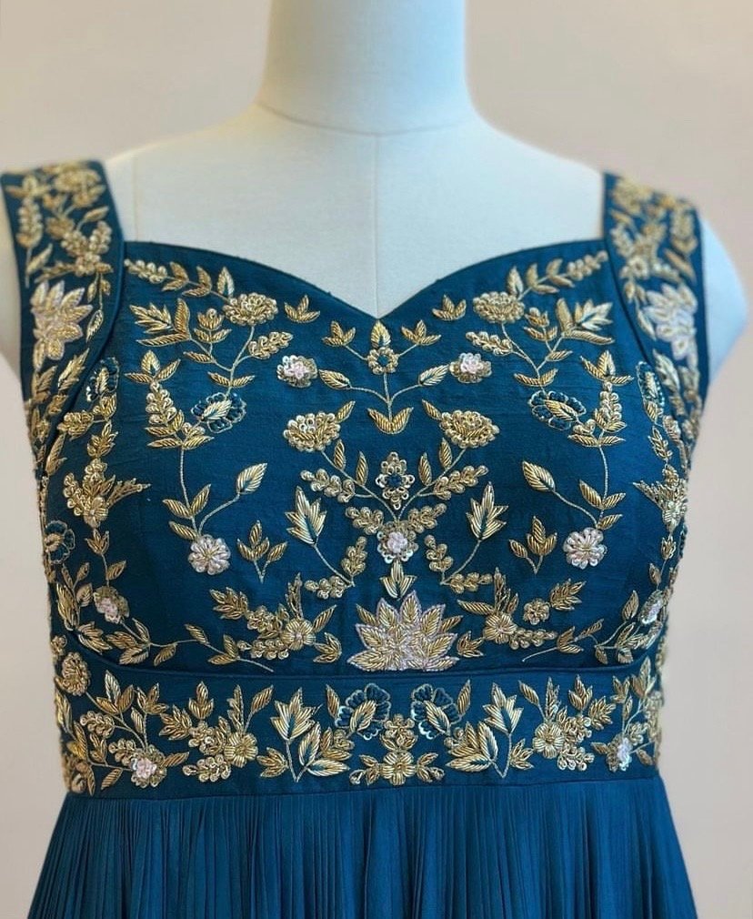Blue Anarkali suit usa/hand embroidery anarkali kurta/royal blue anarkali dress/ sleeveless dress anarkali/Indian dresses/blue anarkali USA