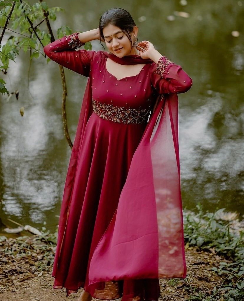 Hand embroidered Anarkali with pants/anarkali suit set/redanarkali wit dupatta USA/maroon red kurta with dupatta/burgundy red anarkali dress