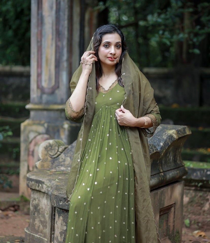 Hand embroidered Anarkali with pants/anarkali suit set/anarkali wit dupatta USA/olive green kurta with dupatta/olive green anarkali dress