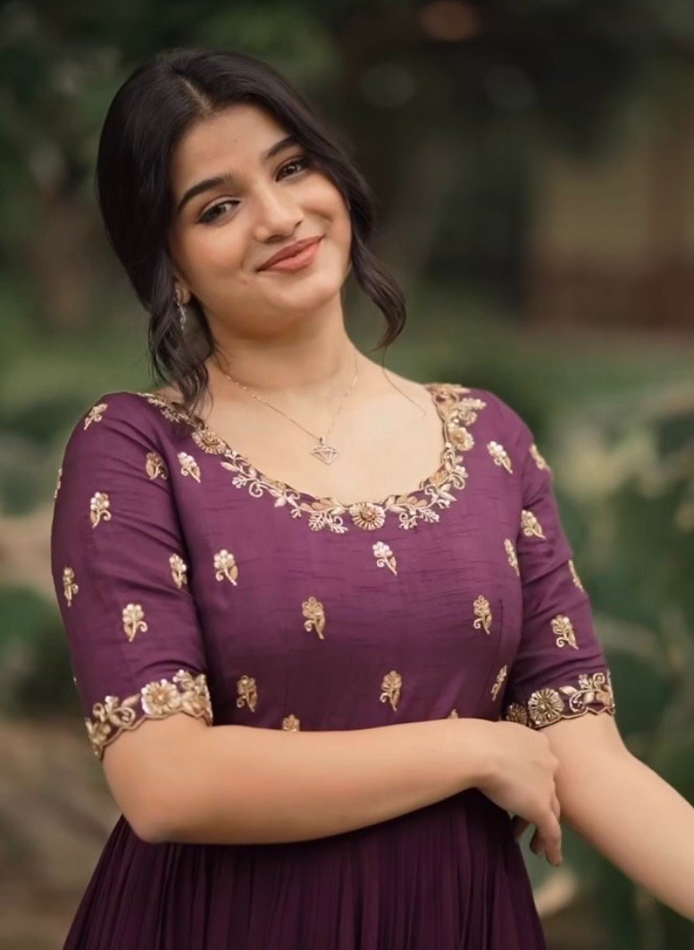 Wine color Anarkali suit usa/burgundy anarkali kurta/hand embroidered anarkali/wine embroidery anarkali dress/Indian dresses/Indian anarkali