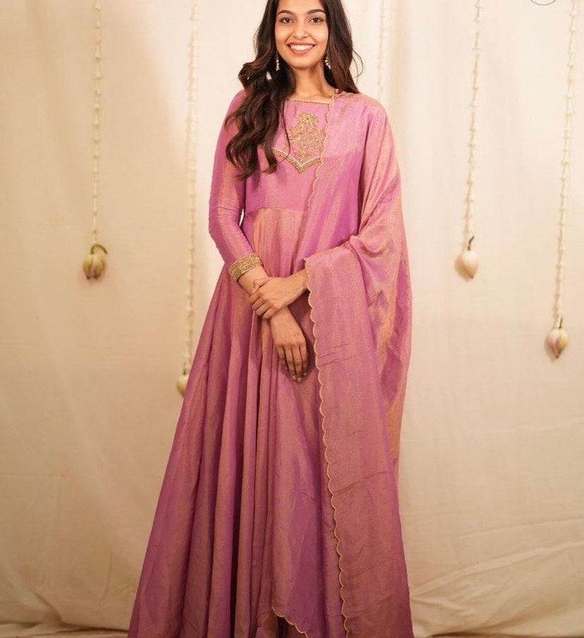 Hand embroidered pink Tissue anarkali with dupatta/anarkali suit set /pink kurta with dupatta USA/Indian dresses/tissue suit with dupatta