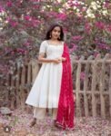 Hand embroidered Anarkali dress/cream anarkali suit set/white hand work anarkali with dupatta/white kurta/Anarkali with pants and dupatta