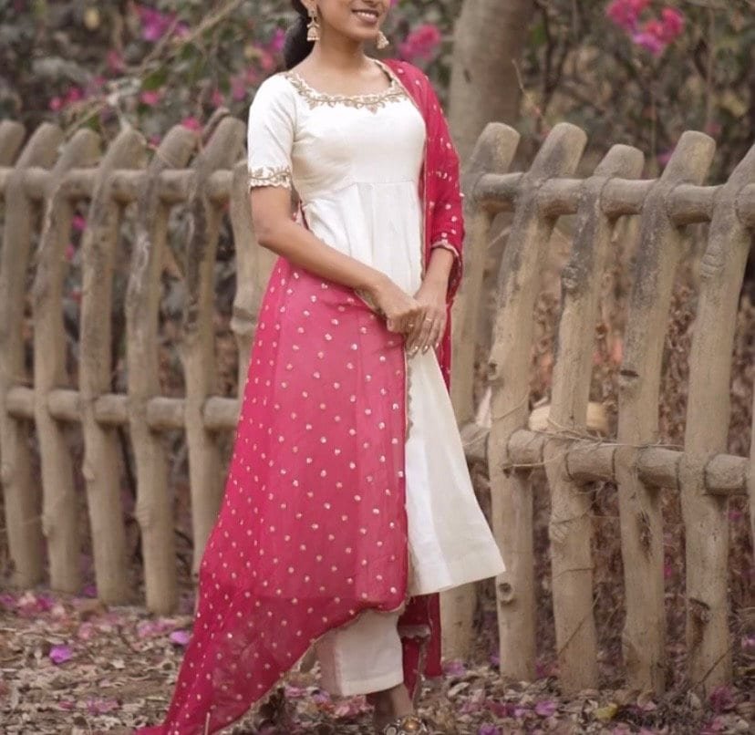 Hand embroidered Anarkali dress/cream anarkali suit set/white hand work anarkali with dupatta/white kurta/Anarkali with pants and dupatta