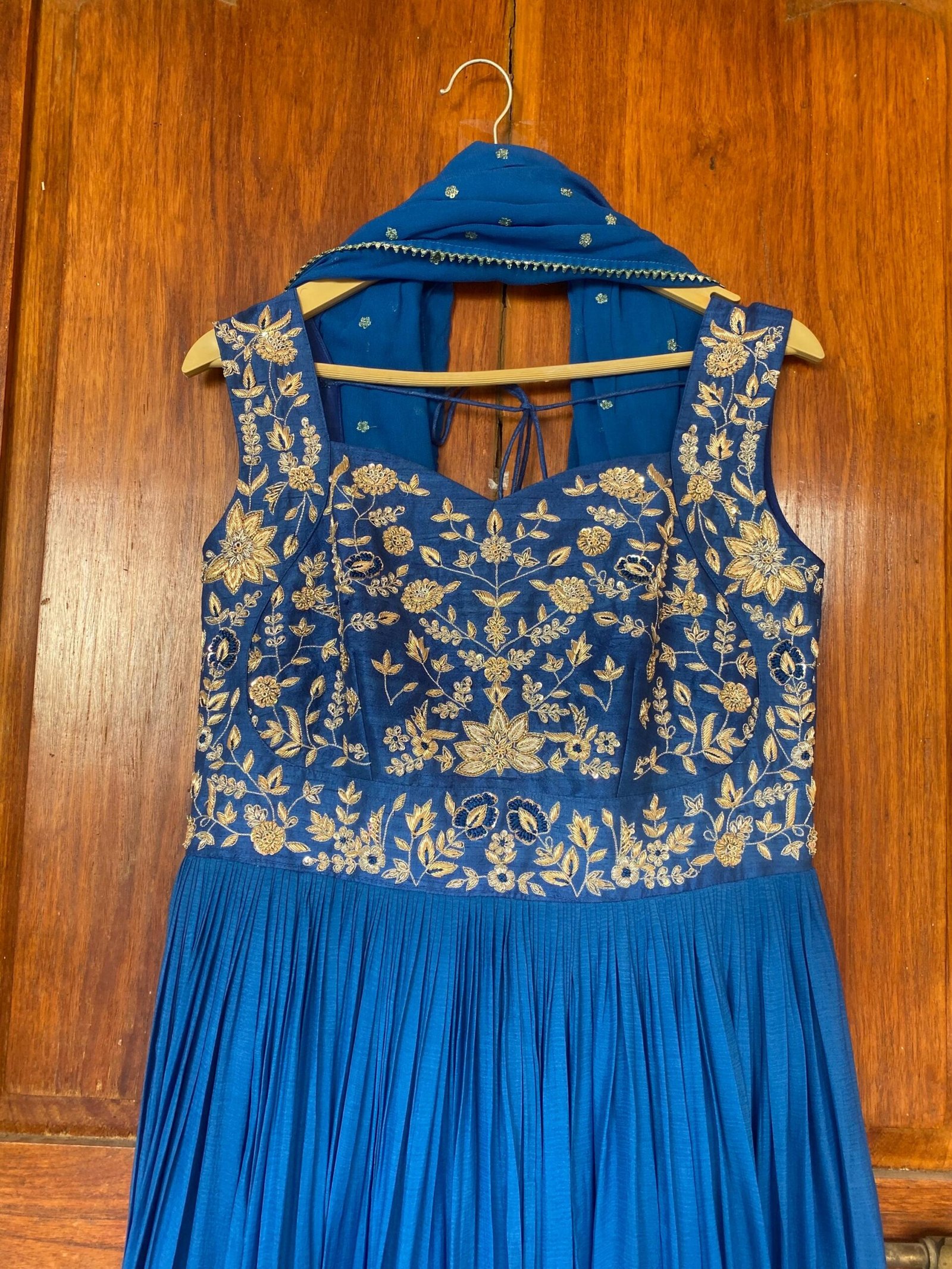 Blue Anarkali suit usa/hand embroidery anarkali kurta/royal blue anarkali dress/ sleeveless dress anarkali/Indian dresses/blue anarkali USA
