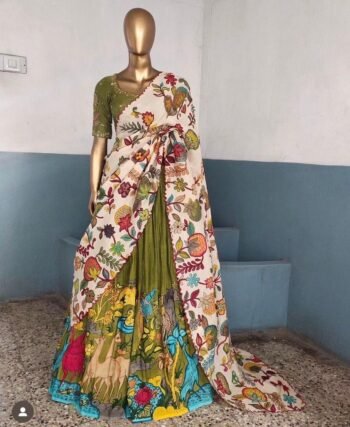 Women’s pure kalamkari lehenga set / crop top lehenga / Hand painted lehenga USA / wedding lehenga USA / kalamkarilehenga choli /voggish usa
