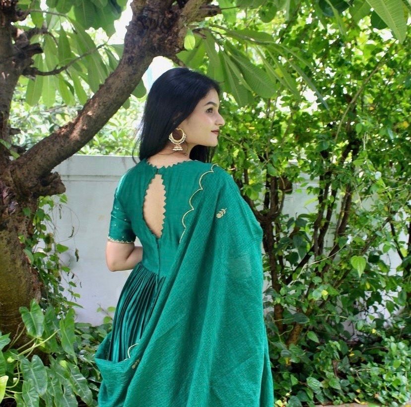 Hand embroidered green Anarkali/festive anarkali suit with dupatta/ green designer anarkali gown USA/green anarkali/Zardosi hand work dress